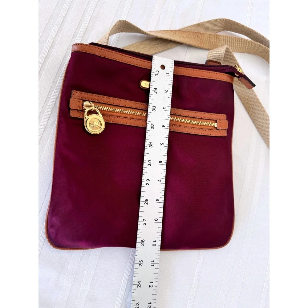 Michael Kors Burgundy Nylon Crossbody Bag Tan Leather Trim Gold Hardware AI-1205